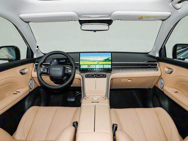 Magagamit ang AION i60 650 Advanced na Edisyon para sa Pandaigdigang Pag-export, Nagdadala ng Cost-Effective na Long-Range Family EV Technology sa International Markets